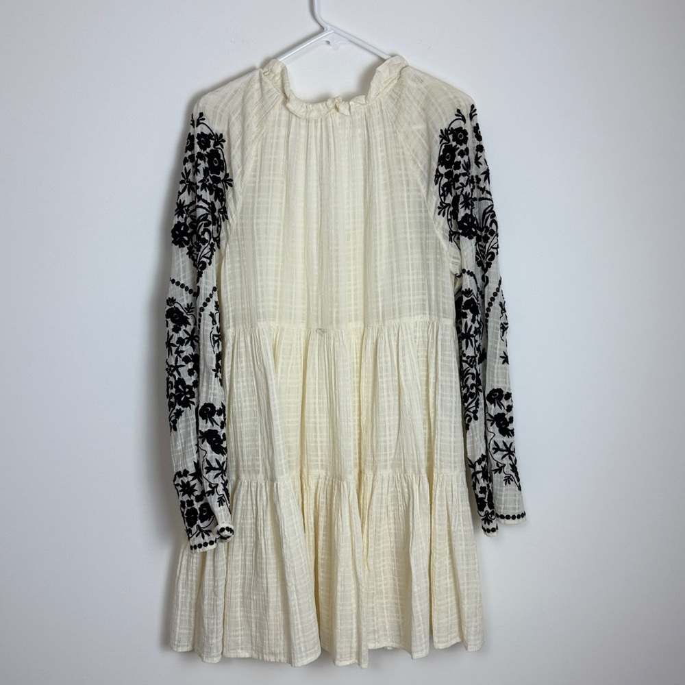 Free People emerald city shift dress Cream Black Long Sleeve Dress size medium - Picture 8 of 10